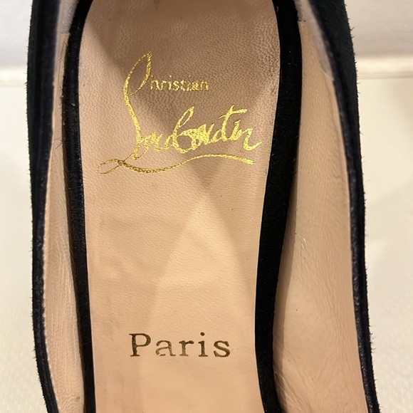 Christian Louboutin Greissimo Suede Pumps - Picture 9 of 12